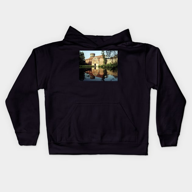 Citadel Spandau (Berlin) Kids Hoodie by wolftinz